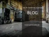 alte Fabrikhalle von innen mit Schriftzug Blog